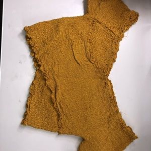 Off the shoulder Crop top!